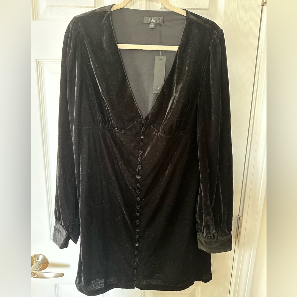 Lulus Velvet Black Dress